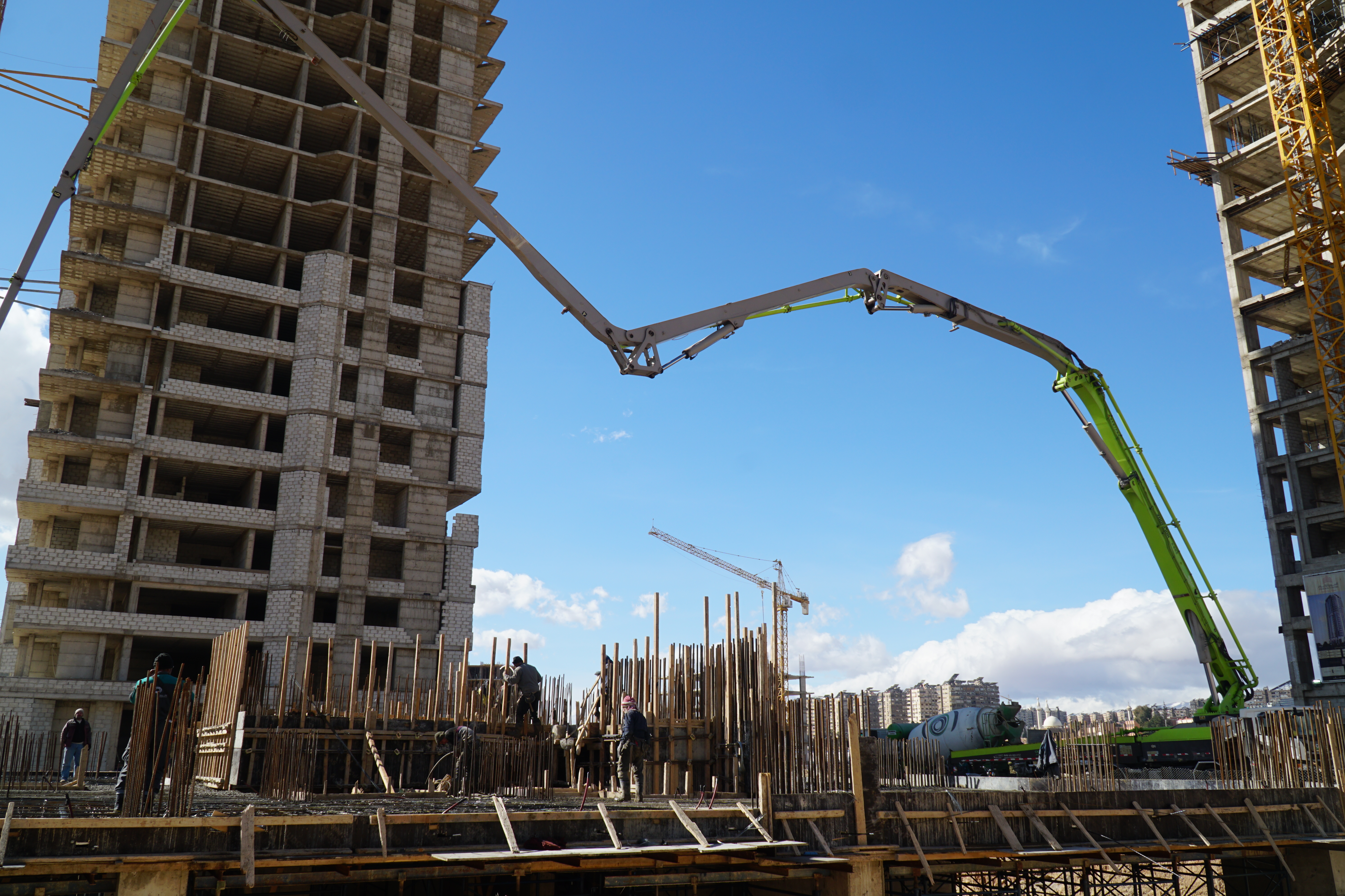 Large-scale project by Cemnta